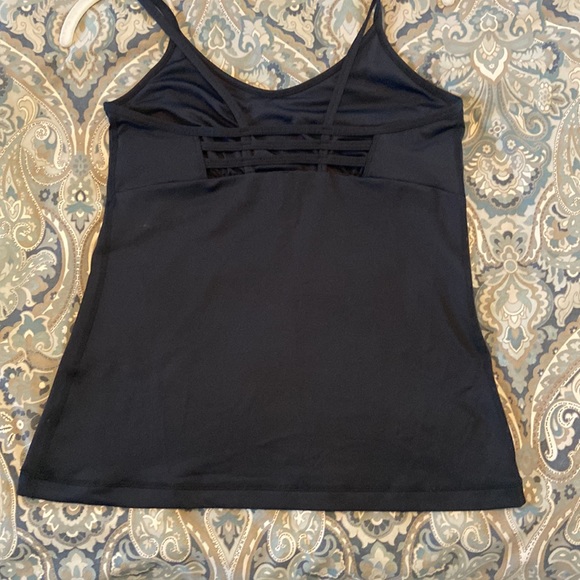 Zella Athletic/Yoga Top with built in Bra. M - Picture 5 of 10